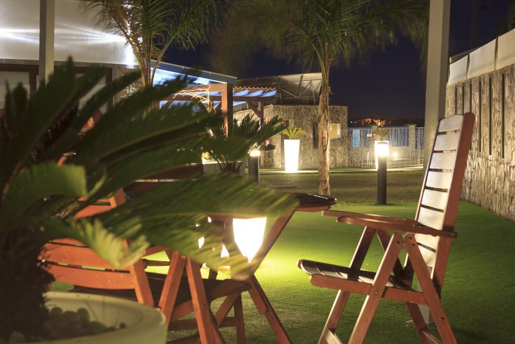 El Caseron De Conil & Spa Conil De La Frontera Exteriör bild